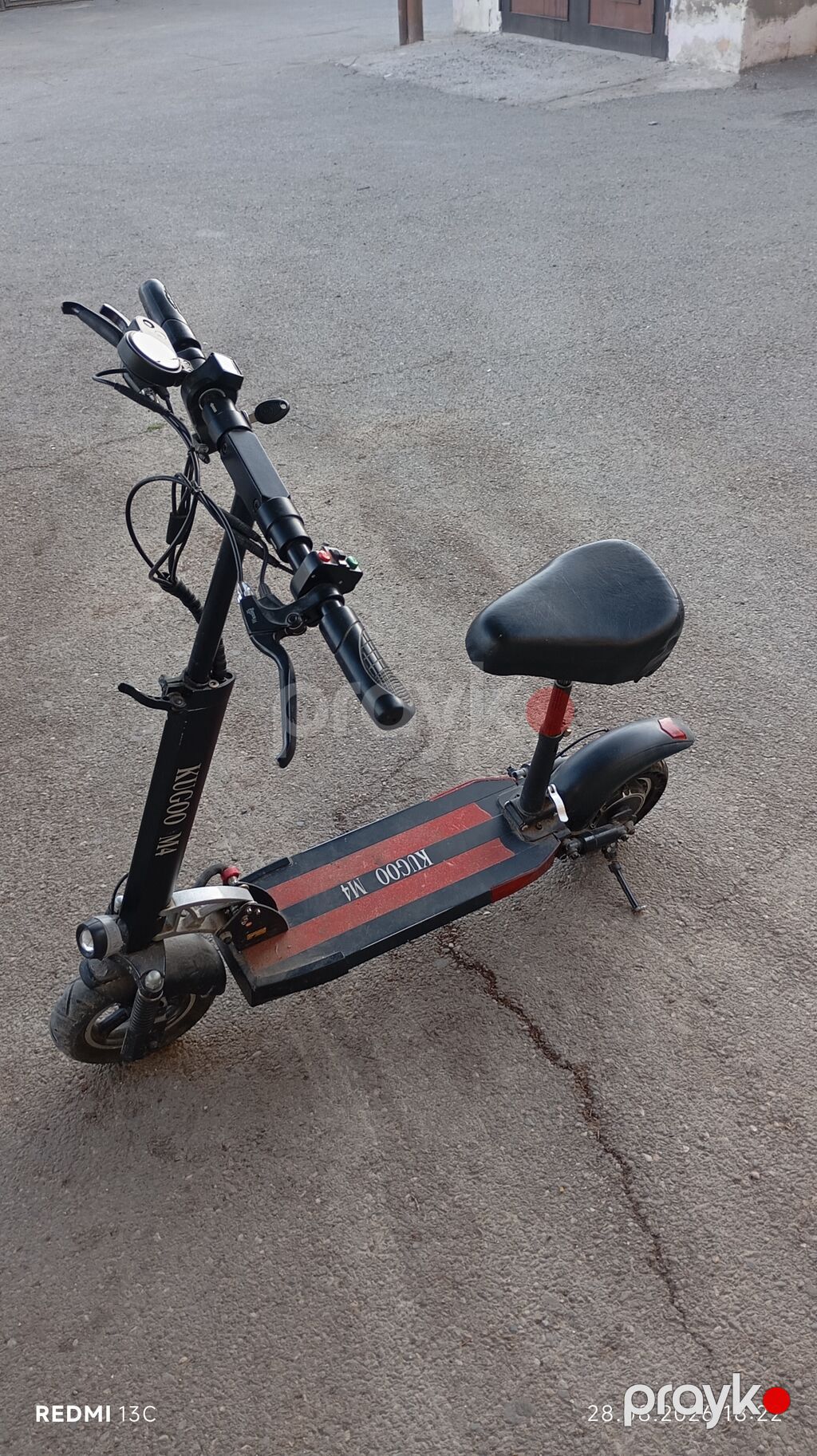 Kugoo M4 elektrik skuter - Güclü ön işıq və siqnal/zəng düyməsi olan — İdman, hobi, istirahət, Digah (3)