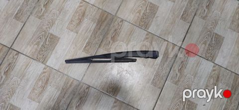 Arxa şüşə təmizləyici komplekti Opel Astra H Universalın üzərindən