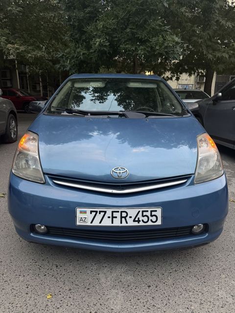 Toyota Prius: 1.5 l 2006 il Hetçbek — Bakı