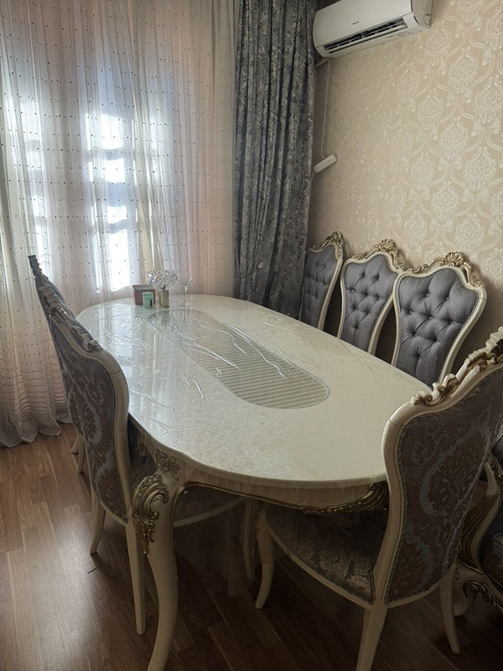 Klassik üslubda qonaq otağı dəsti - Yumşaq, düyməli başlıqlı, qızılı — Mebel, Masazır (2)