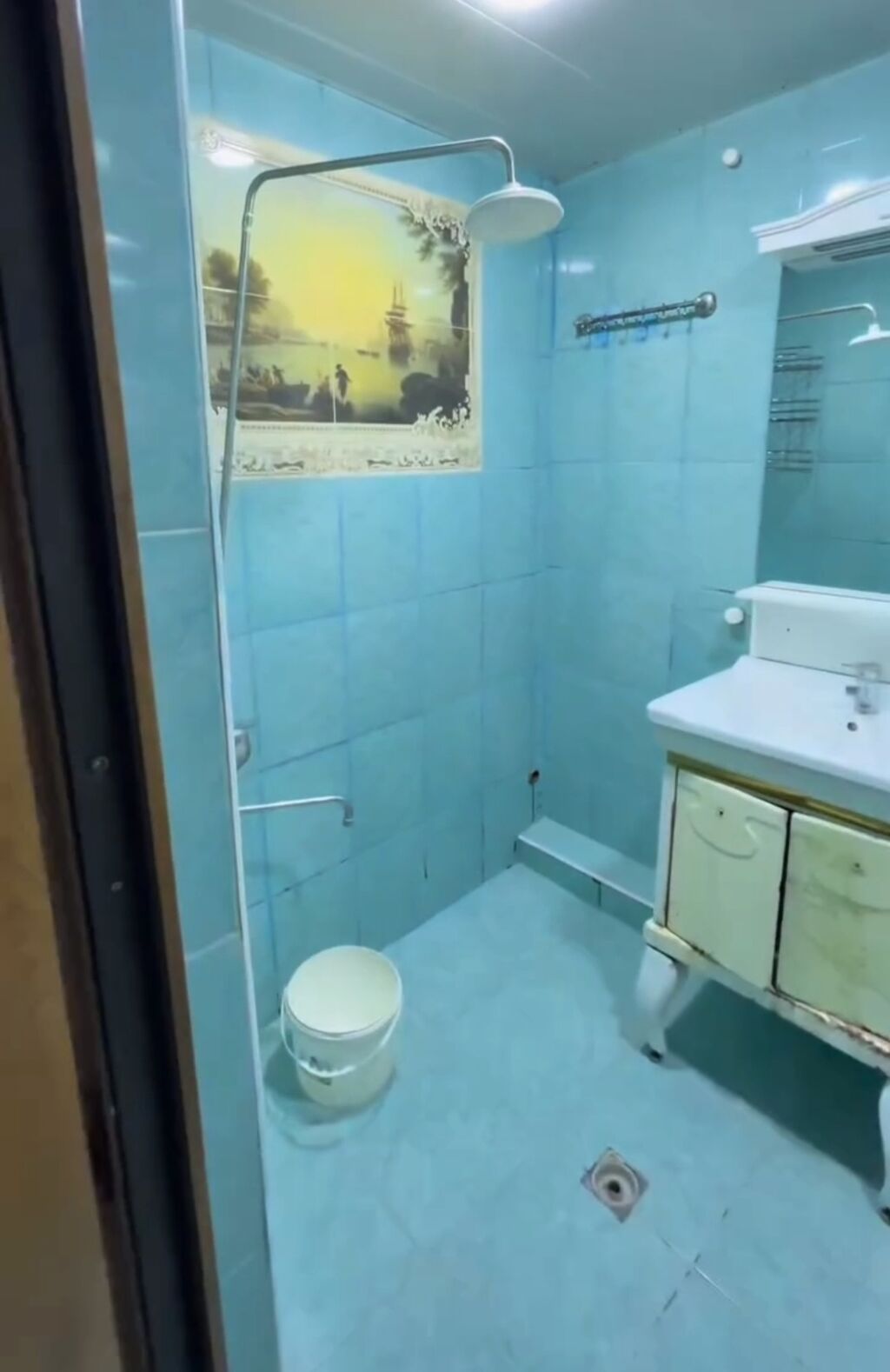Elimler metrosun yaxınlıqı (metroya 5 deyqa piyada)BDU Aztu Azmiu — Daşınmaz əmlak, Bakı (9)