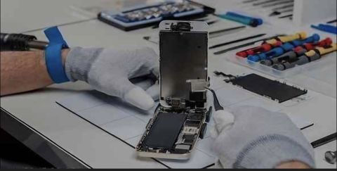 Telefon ustası işi axtarıram — Bakı