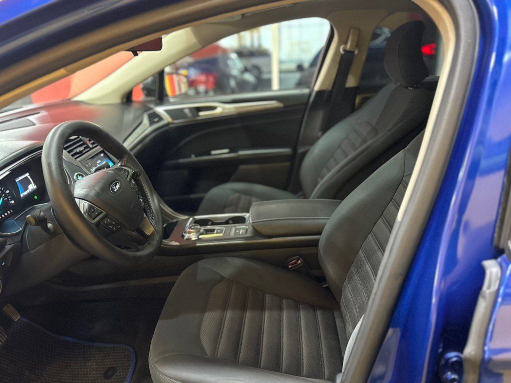 Ford Fusion (North America), 2.0 L, 7.6 kWh, 2017 il, 140 000 km — Avtomobillər, Sumqayıt (9)