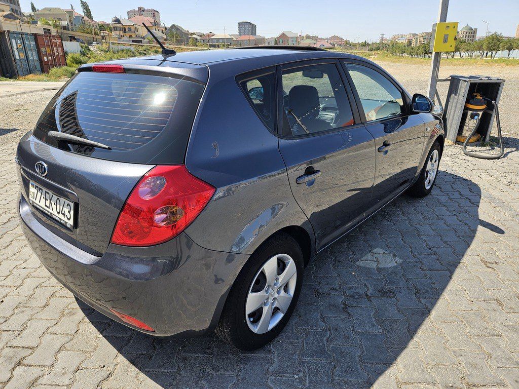 Kia Ceed, 1.4 L, 2007 il, 241 052 km — Avtomobillər, Bakı (11)