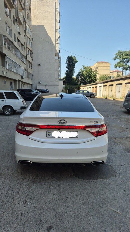 Hyundai Grandeur, 2.2 L, 2016 il, 111 000 km — Avtomobillər, Bakı (2)