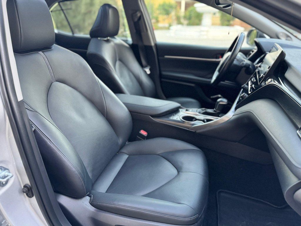 Toyota Camry, 2.5 L, 2021 il, 151 000 km — Avtomobillər, Bakı (9)