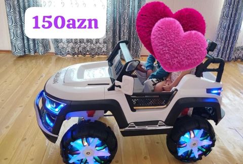 Uşaq elektrik maşını – 150 AZN - Korpusu: ağ-qara ofroud dizayn — Gəncə