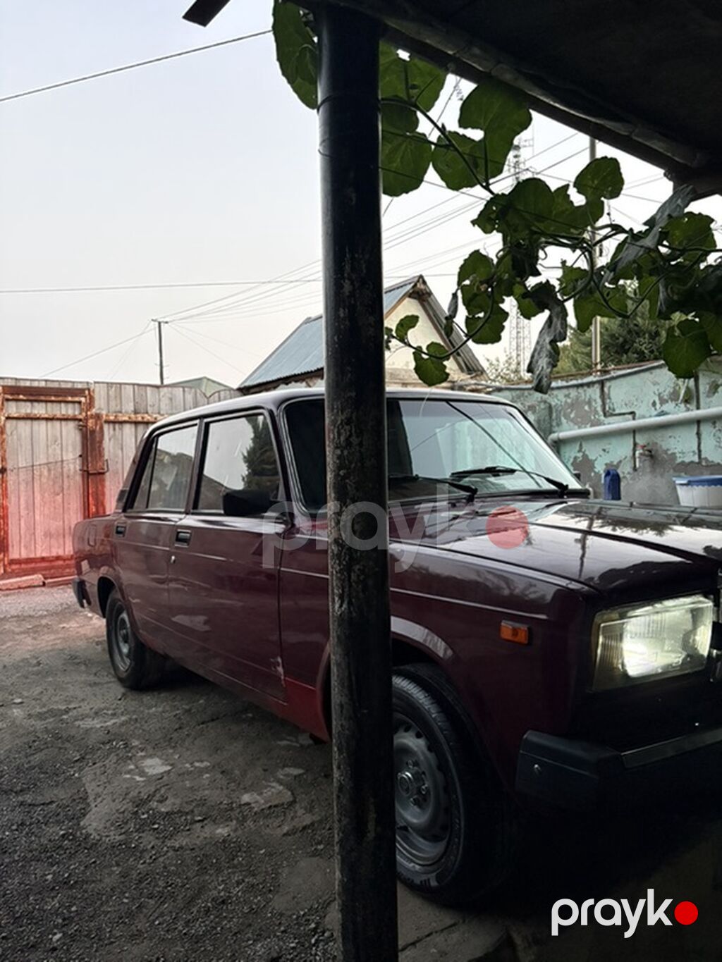 VAZ 2107 sedan - Kuzov: 4 qapılı sedan, tünd qırmızı/bordo rəng — Avto, Horadiz (3)