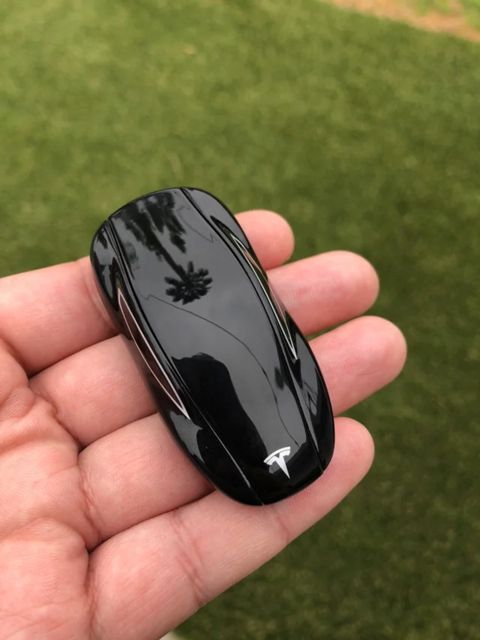 Tesla açarı — Bakı
