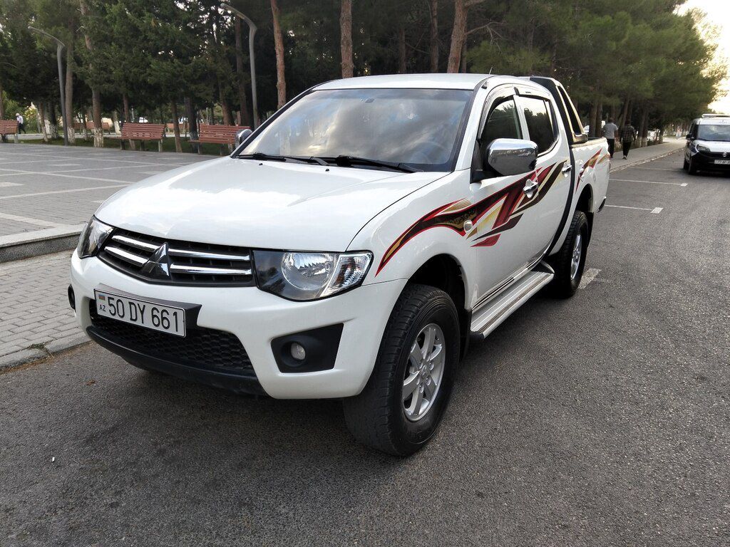 Mitsubishi L200, 2.5 L, 2014 il, 226 000 km — Avtomobillər, Xırdalan (10)
