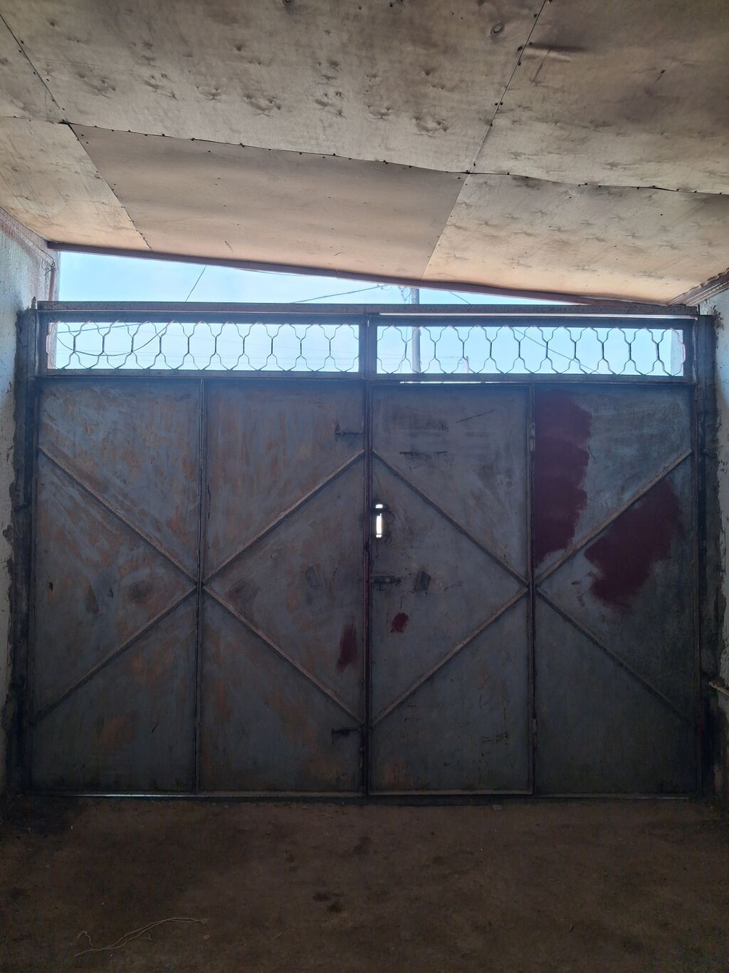 Metal darvaza satılır. - Material: qalın metal təbəqədən hazırlanmış — Mallar, Digah (2)