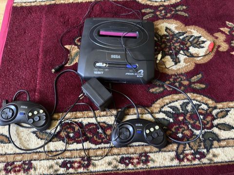 Sega Mega Drive 2 oyun konsolu Xüsusiyyətlər: - 16-bit Sega Mega — Bakı