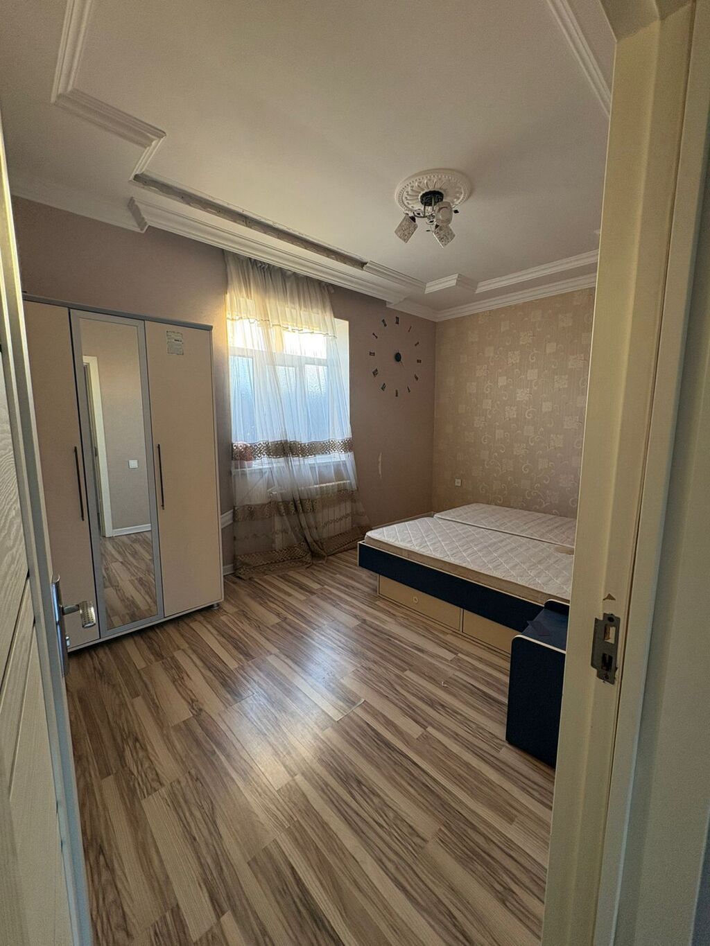 Zabrat 2 71 nömrəli orta məktəbin ərazisində yerləşir 3 otaqlı ev — Daşınmaz əmlak, Bakı (7)