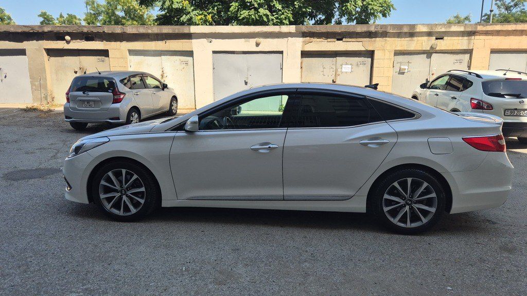 Hyundai Grandeur, 2.2 L, 2016 il, 111 000 km — Avtomobillər, Bakı (8)