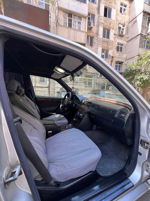 Mercedes C 220, 2.2 L, 1995 il, 356 000 km — Avtomobillər, Bakı (5)