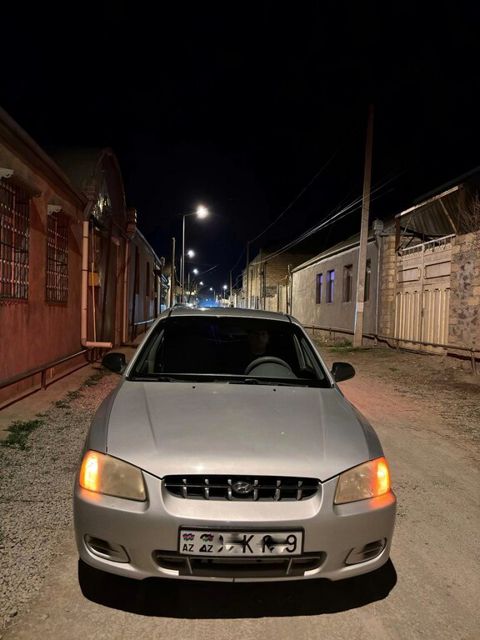 Hyundai Accent, 1.6 L, 2001 il, 222 500 km — Gəncə