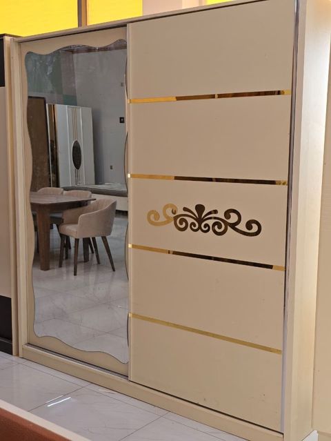 *Dolab çatdırılma daxil 240₼ Eni 2 metır Hünd 2.10m Derinlik. 0.55 sm — Bakı