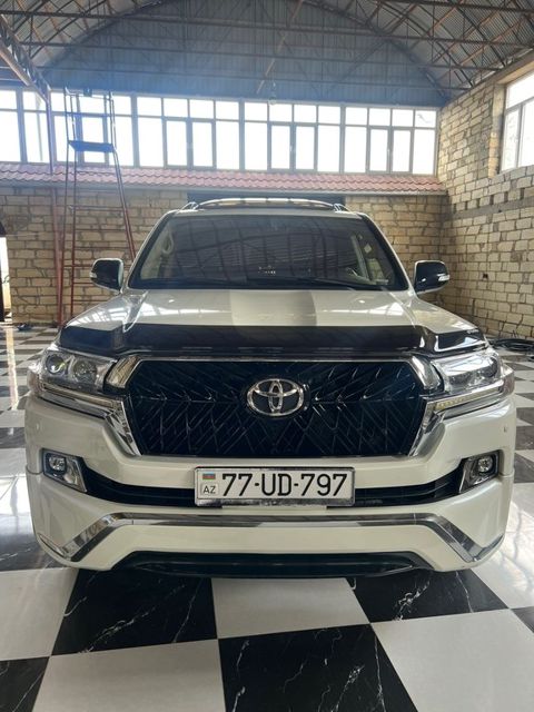 Toyota Land Cruiser, 4.0 L, 2017 il, 180 100 km — Tovuz
