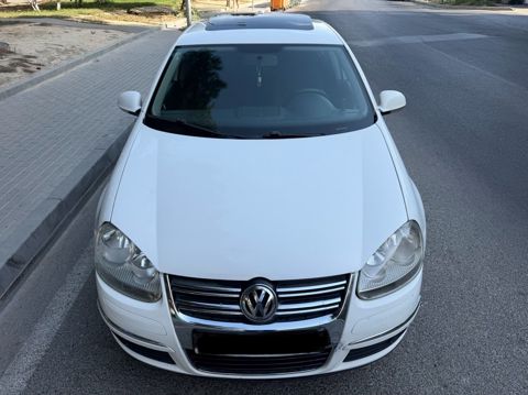 Volkswagen Jetta, 1.6 L, 2010 il, 243 000 km — Bakı