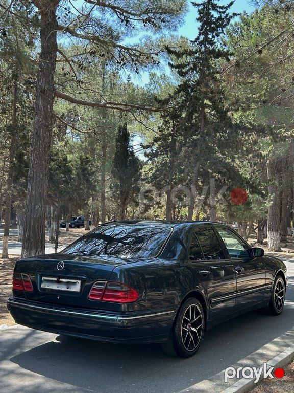 Mercedes E 270, 2.7 L, 1999 il, 375 000 km — Avtomobillər, Bakı (5)