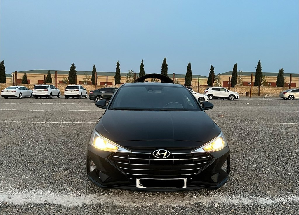 Hyundai Elantra, 2020 il, 90470 km — Avtomobillər, Gəncə (5)