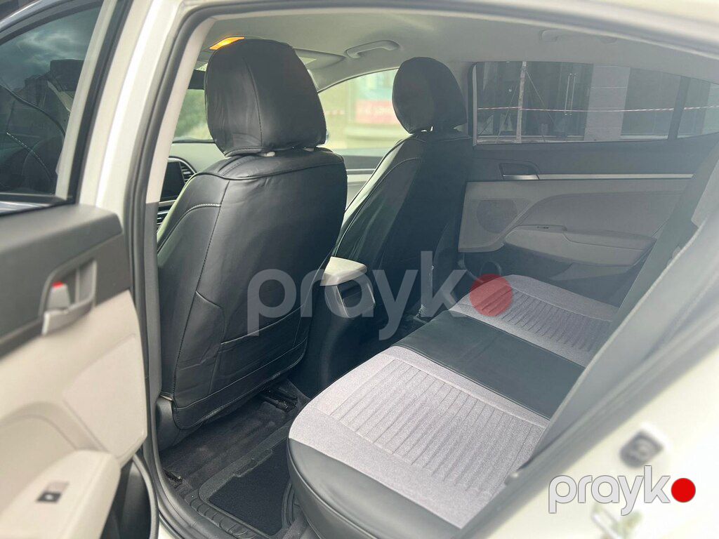 Hyundai Elantra, 2.0 L, 2017 il, 215 652 km — Avtomobillər, Bakı (9)