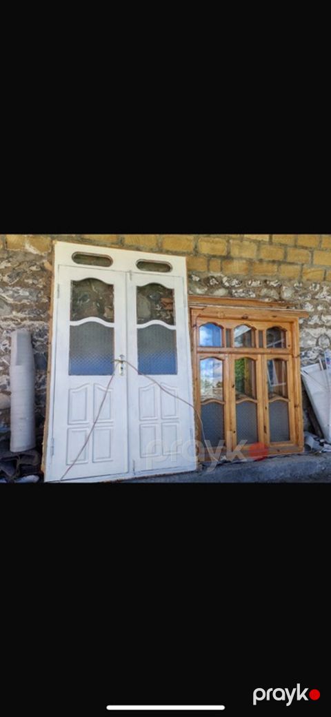 Taxta pəncərə və ikiqat giriş qapısı dəsti - Ağ rəngli ikiqanadlı