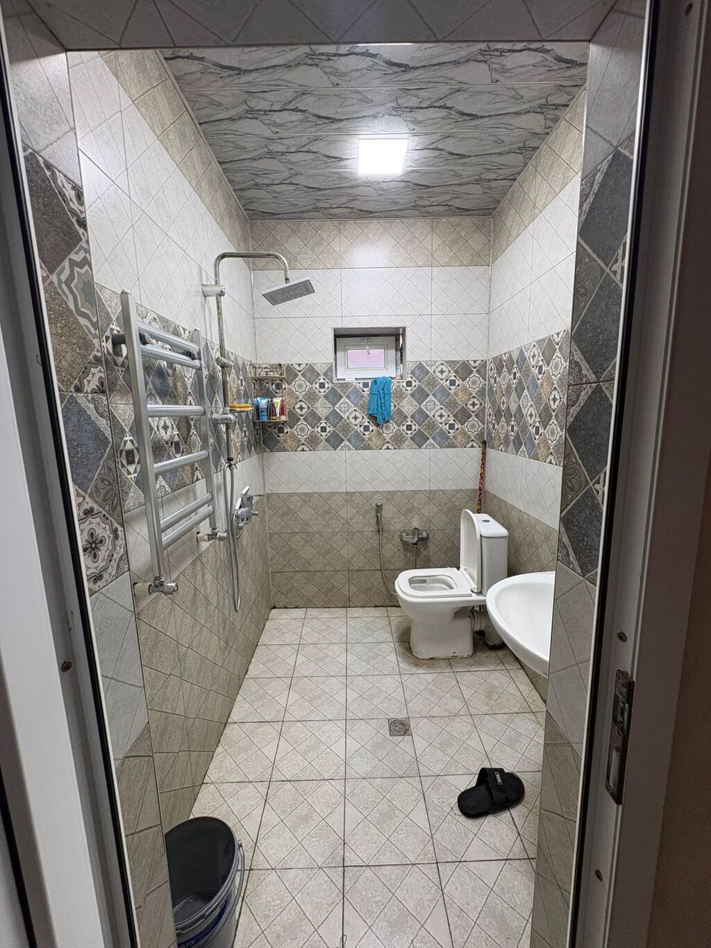 Zabrat 2 71 nömrəli orta məktəbin ərazisində yerləşir 3 otaqlı ev — Daşınmaz əmlak, Bakı (4)