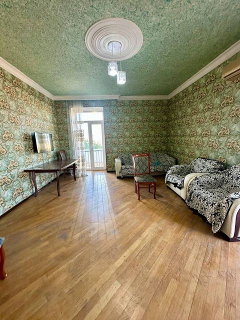 3-otaqlı mənzil, Ağa Neymətulla küç., 75 m² — Bakı