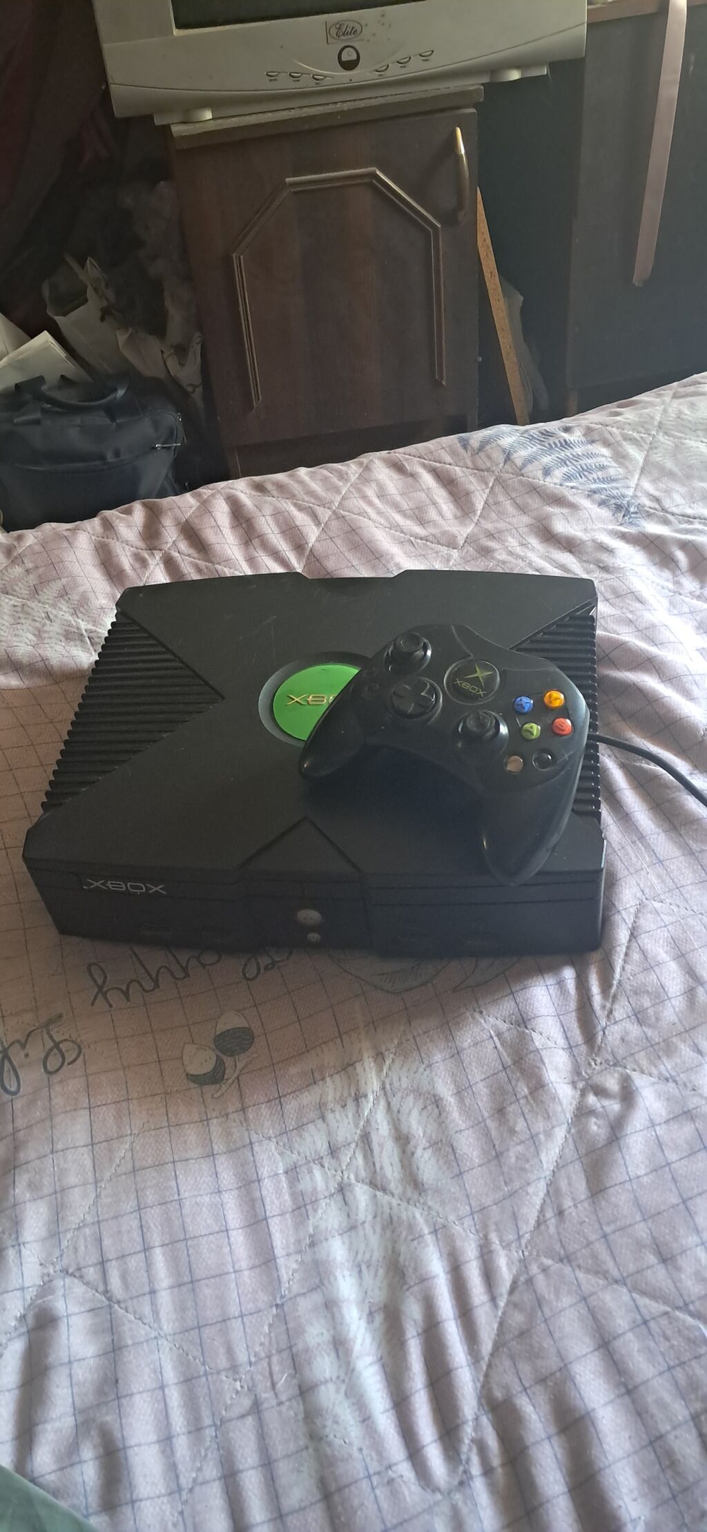 Microsoft Xbox (orijinal model) oyun konsolu Xüsusiyyətlər: - Model — Elektronika, Bakı (4)
