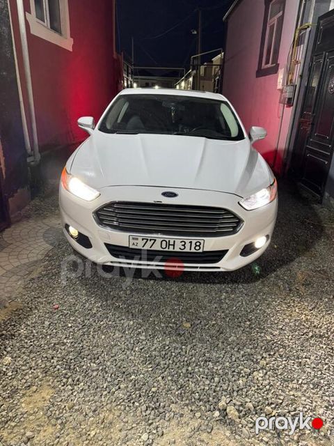 Ford Fusion (North America), 1.6 L, 2014 il, 210 000 km