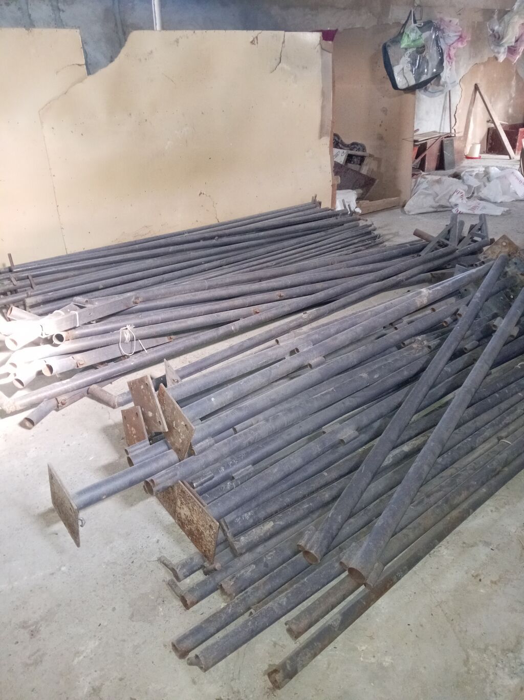 30 metr uzunu 6 metr eni Böyük ölçülü modul çadır konstruksiyası — Çadırlar, Cəlilabad (2)