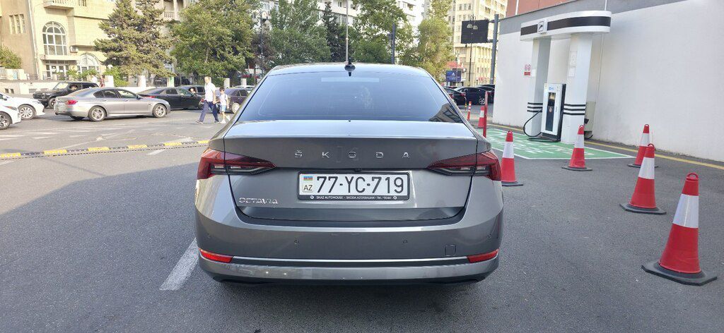 Skoda Octavia, 1.6 L, 2023 il, 73 500 km — Avtomobillər, Bakı (11)