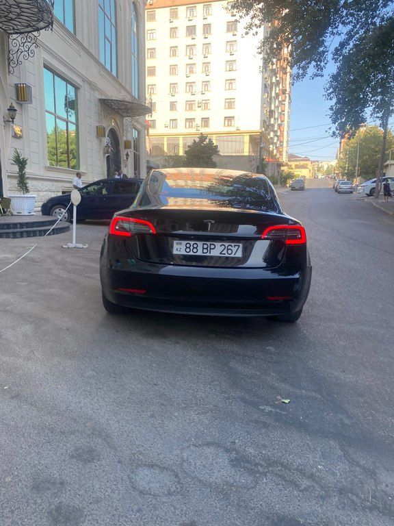 Tesla Model 3, 60 kWh, 2023 il, 161 000 km — Avtomobillər, Bakı (4)