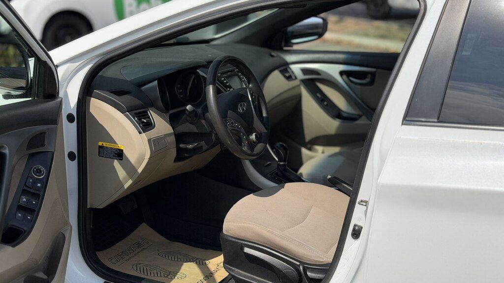 Hyundai Elantra, 1.8 L, 2016 il, 184 000 km — Avtomobillər, Gəncə (8)