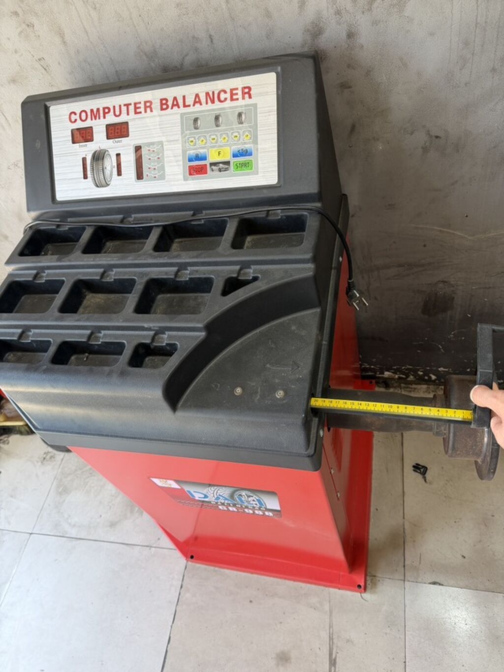 Daxı CB-988 “Computer Balancer” təkər balanslaşdırma aparatı — Mallar, Bakı (2)
