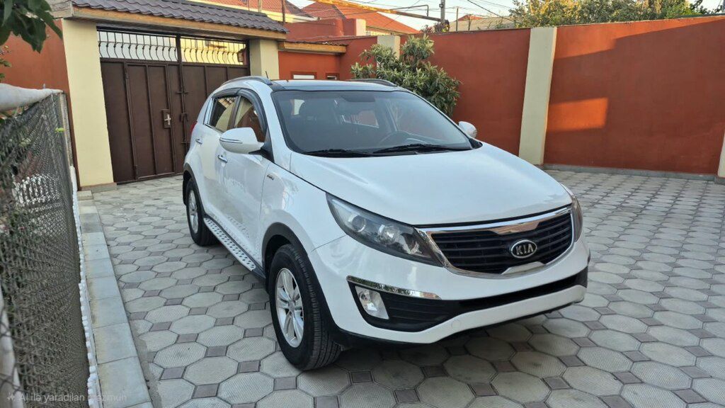 Kia Sportage, 2.0 L, 2011 il, 200 000 km — Avtomobillər, Sumqayıt (4)