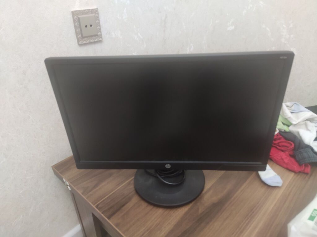 Hp v212a monitor — Elektronika, Bakı (2)
