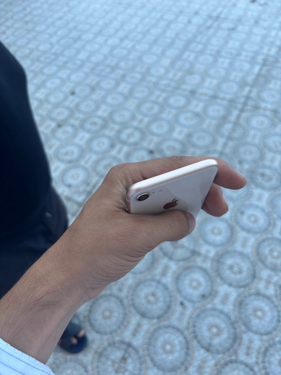Apple iPhone 8 Gold 64GB — Smartfonlar, Bakı (6)