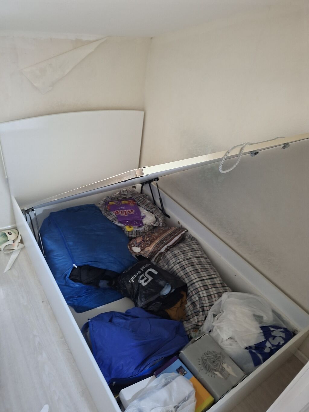 Olcu 2/130yaxsi vezuate matras ustundeunvan Hezi Aslanov metro yani — Mebel, Bakı (3)