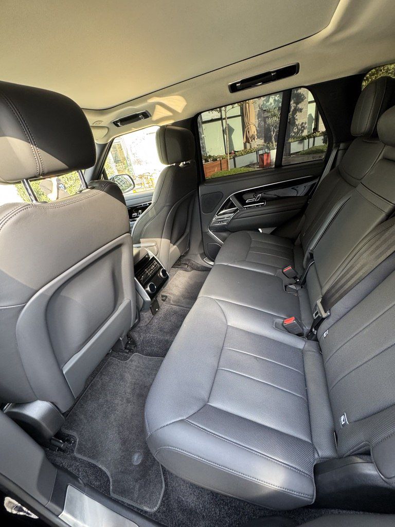 Land Rover Range Rover, 3.0 L, 2025 il, 10 500 km — Avtomobillər, Bakı (12)