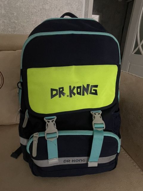 Dr.kong məktəb çantası - Rəng: tünd göy korpus, açıq mavi fermuar və — Bakı