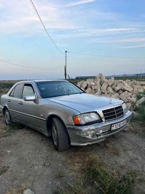 Mercedes C 180, 1.8 L, 1997 il, 247 600 km — Şabran