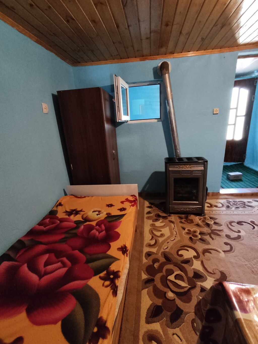Sumqayıtda kirayə ev oğlan tələbələrinə verilir 1 nəfər 150 AZN — Daşınmaz əmlak, Sumqayıt