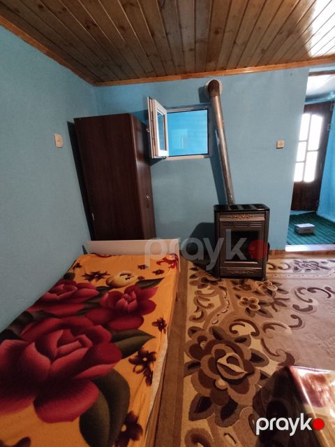 Sumqayıtda kirayə ev oğlan tələbələrinə verilir 1 nəfər 150 AZN