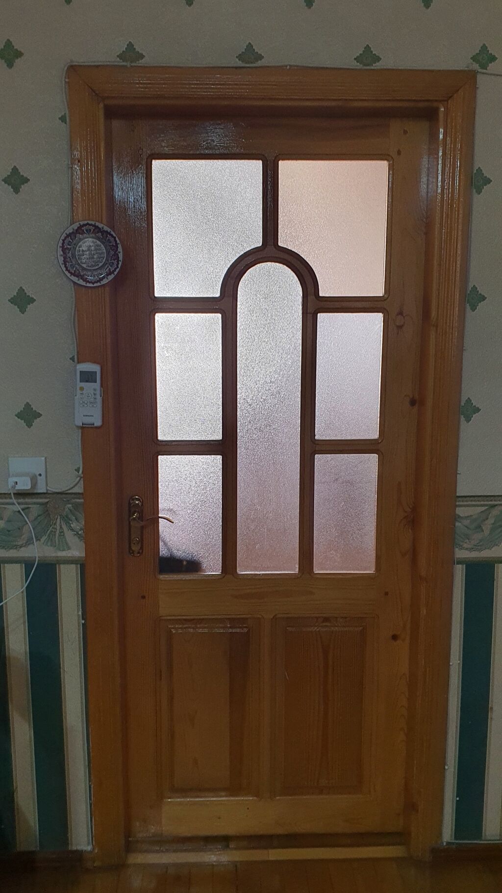 Şüşəli taxta qapı və pəncərə dəsti - Material: təbii ağac (laklı) — Mallar, Bakı (4)