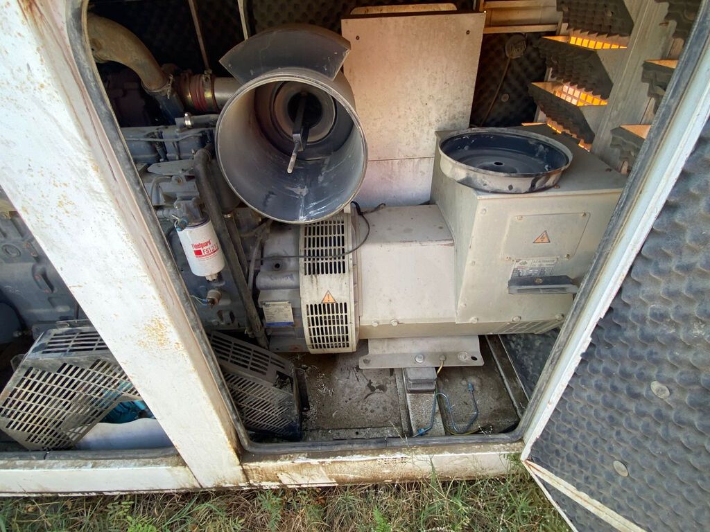 300Kva generator işlənmiş.Yeniləridə mövcuddur.Çatdırılması — Generatorlar, Bakı
