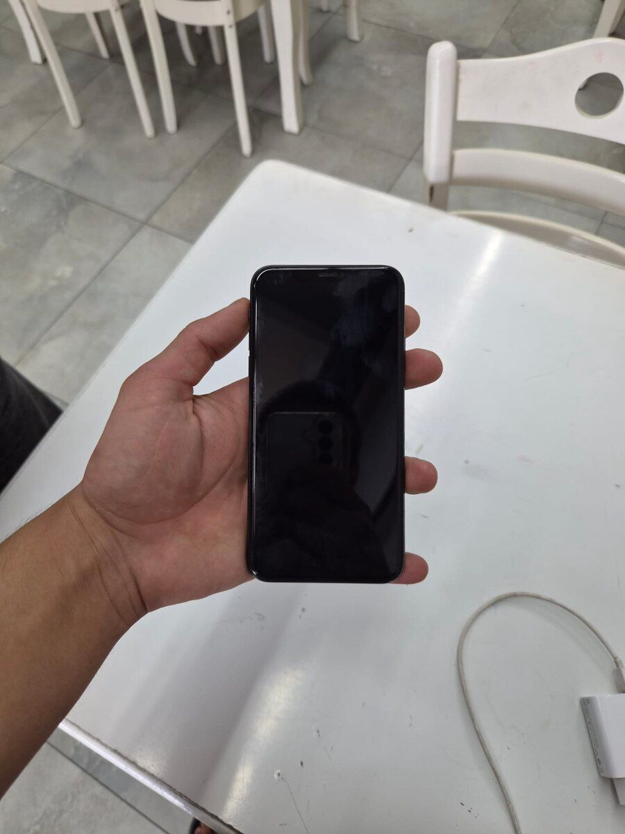 Apple iPhone 11 Pro Max Gold 256GB/4GB — Smartfonlar, Bakı (2)