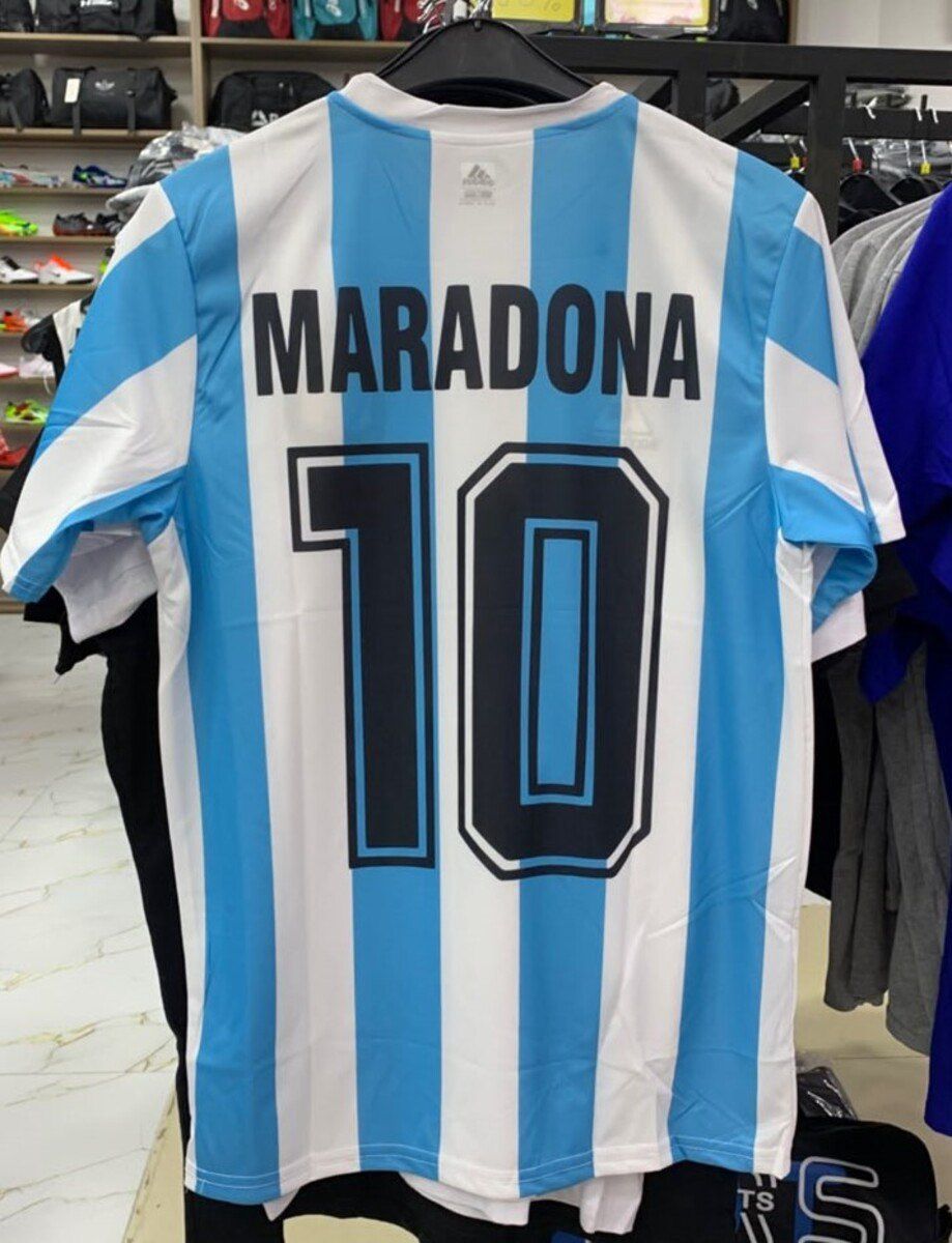 Maradona Argentina futbol forması — Şəxsi əşyalar, Bakı