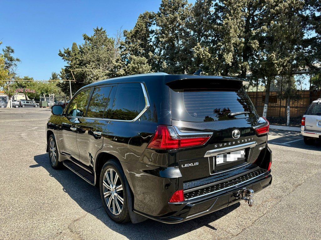 Lexus LX 570, 5.7 L, 2016 il, 165 000 km — Avtomobillər, Bakı (2)